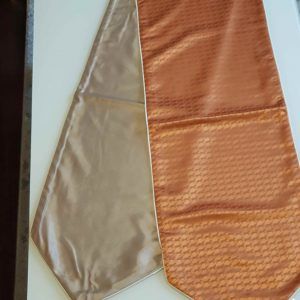 ROYAL CARRIAGE TABLE RUNNER (ORANGE)