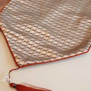 ROYAL CARRIAGE Table runner (Champagne color)
