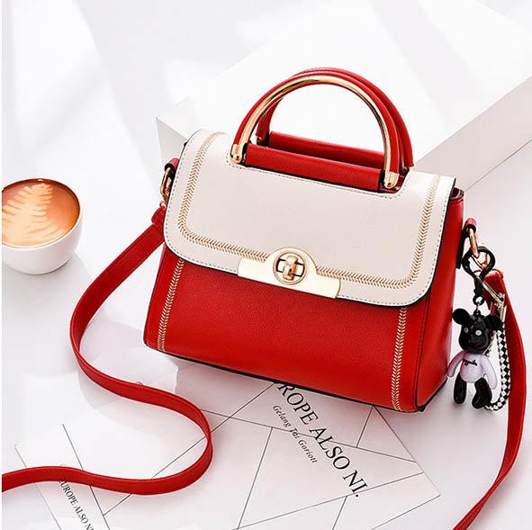 Seelva Shoulder Bag