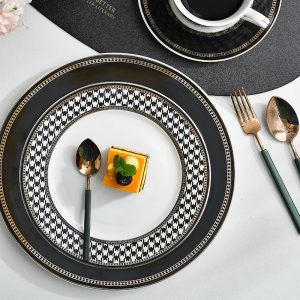 Beatrice dining plates Black (set of 8)