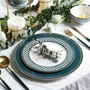 Beatrice dining plates Green (set of 8)