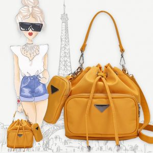 Giallo Pouch