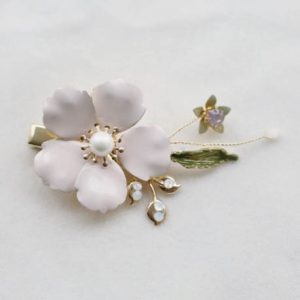 Amelia hair clip (rose)