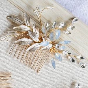Ivonne 2 hair comb accessory