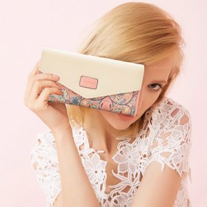Corinne Pouch (Pink)