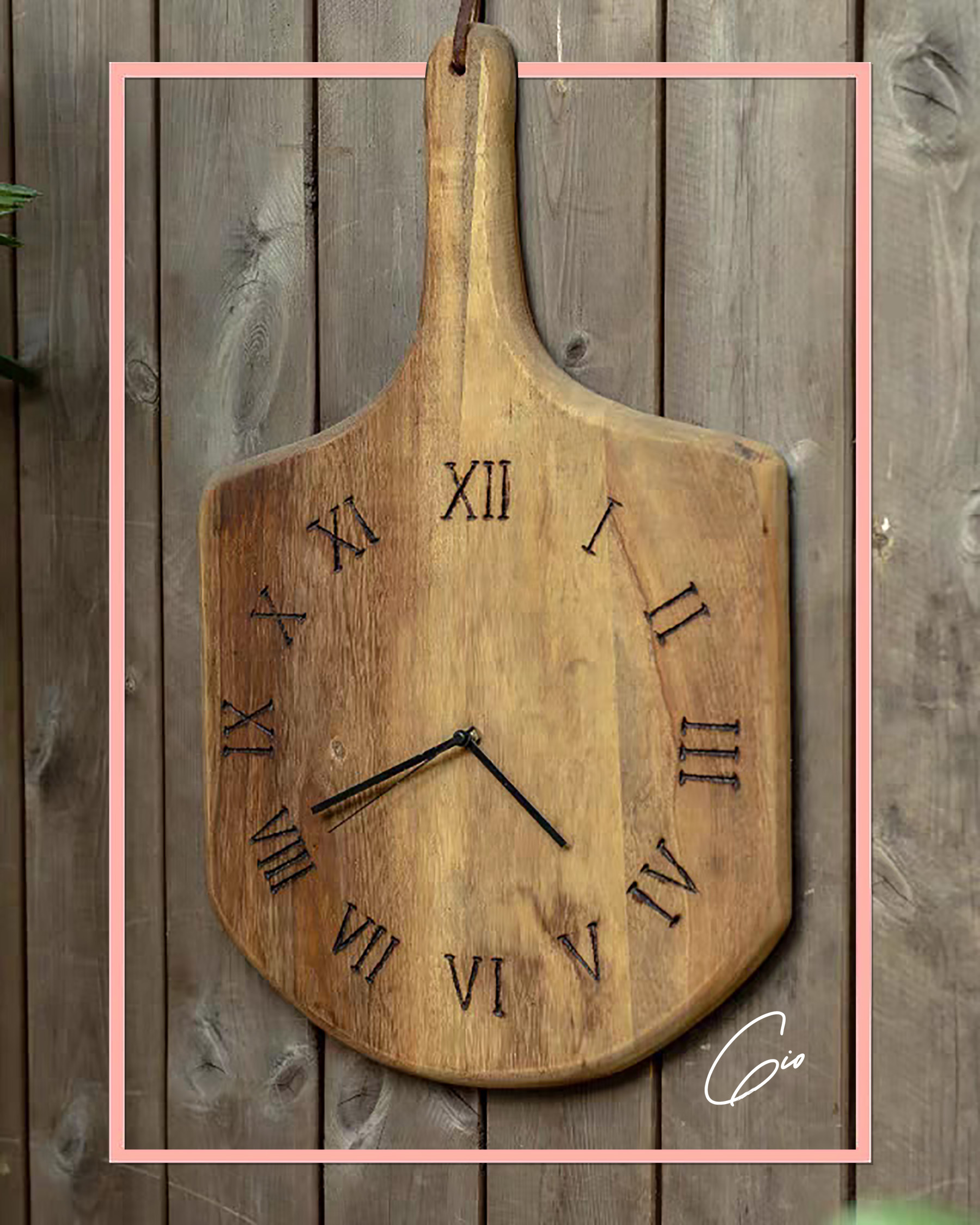 Pizza Paddle clock 62cm