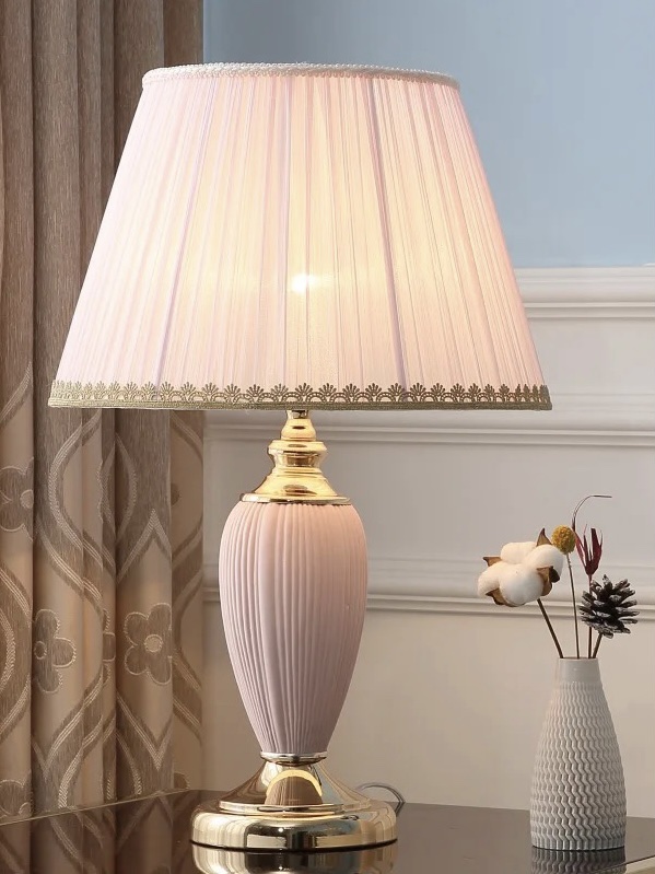 Anna Table lamp (Pink)